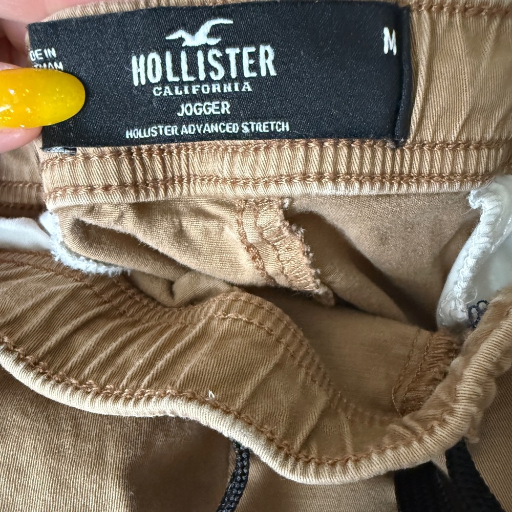 Men's Hollister Tan Jogger Pants with Elastic Waistband - Picture 3 of 3